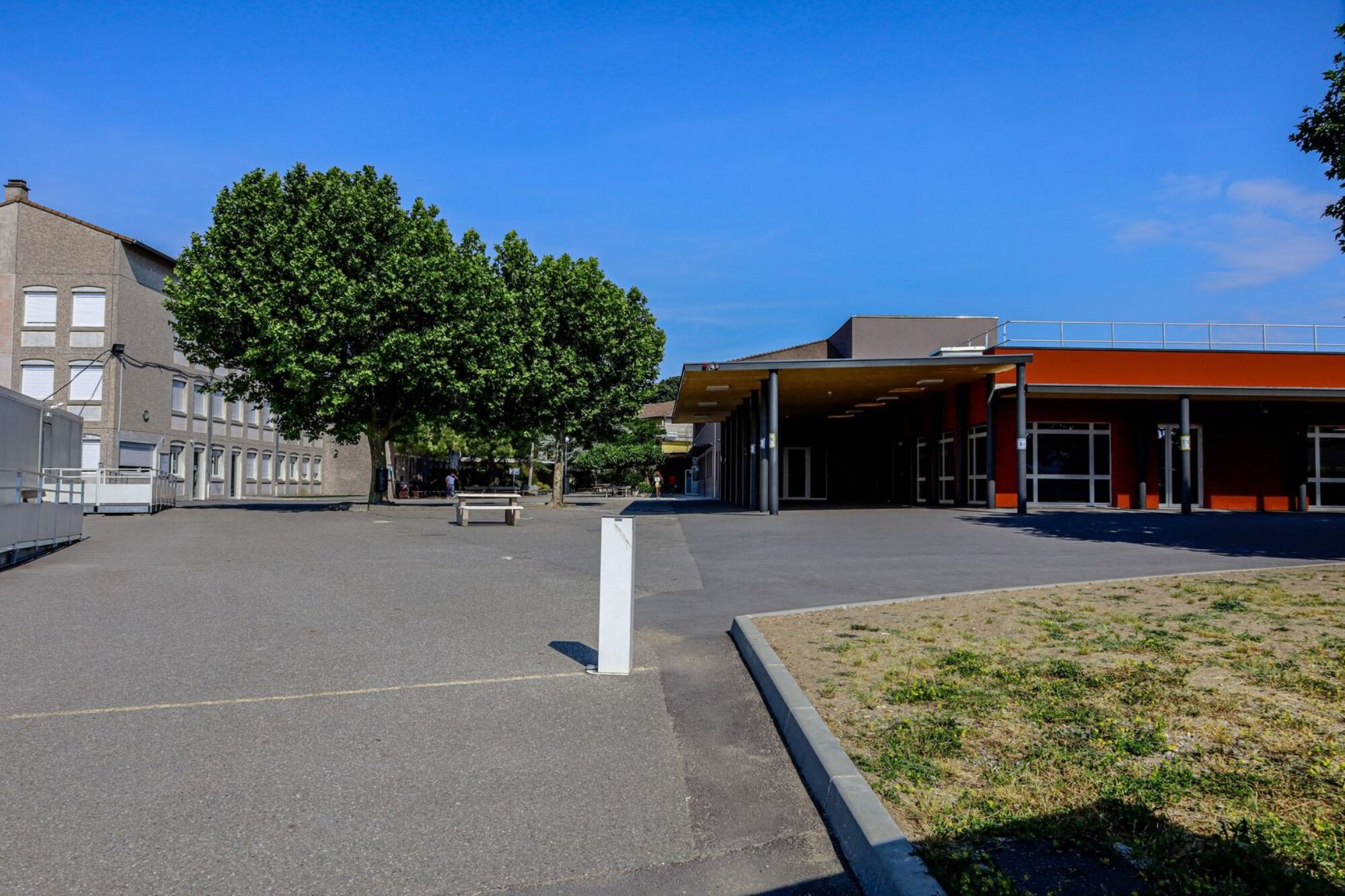 Scolarité établissement scolaire Collège Jean Perrin